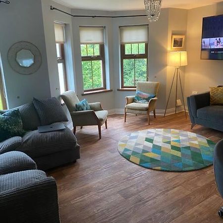 Cheerful 4-Bed Townhouse In Centre Of Newcastle Villa Нюкасъл Екстериор снимка
